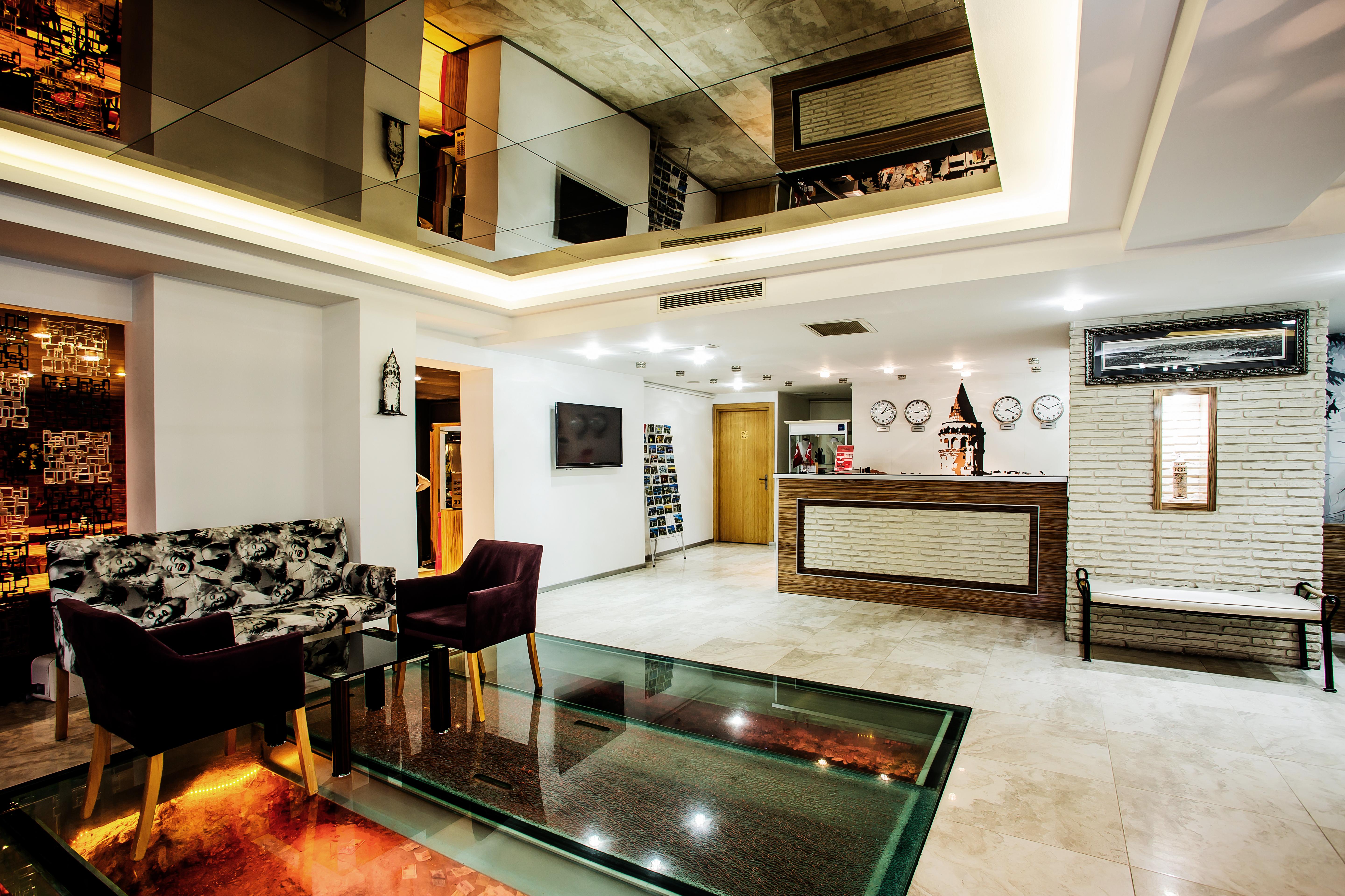 P Galata Hotel - Special Category Истанбул Екстериор снимка