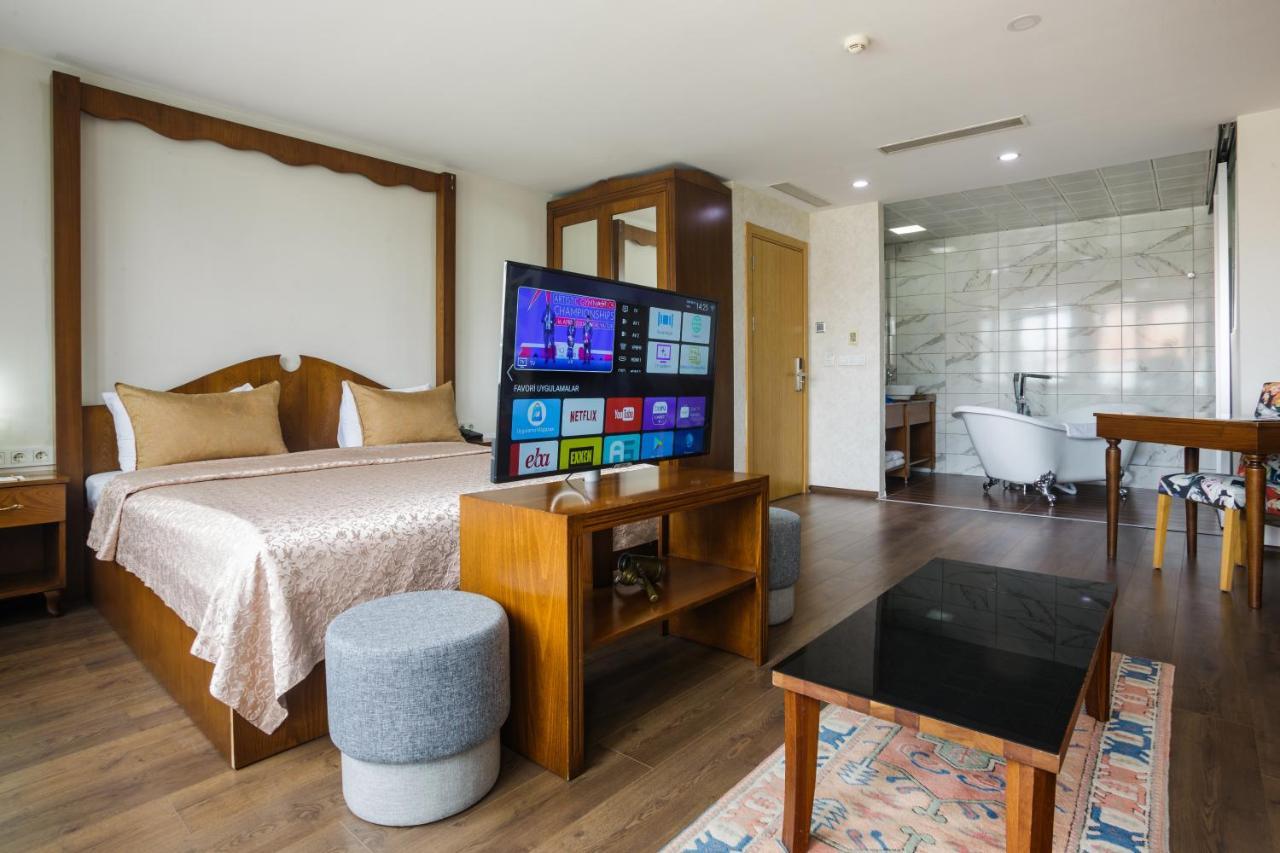 P Galata Hotel - Special Category Истанбул Екстериор снимка