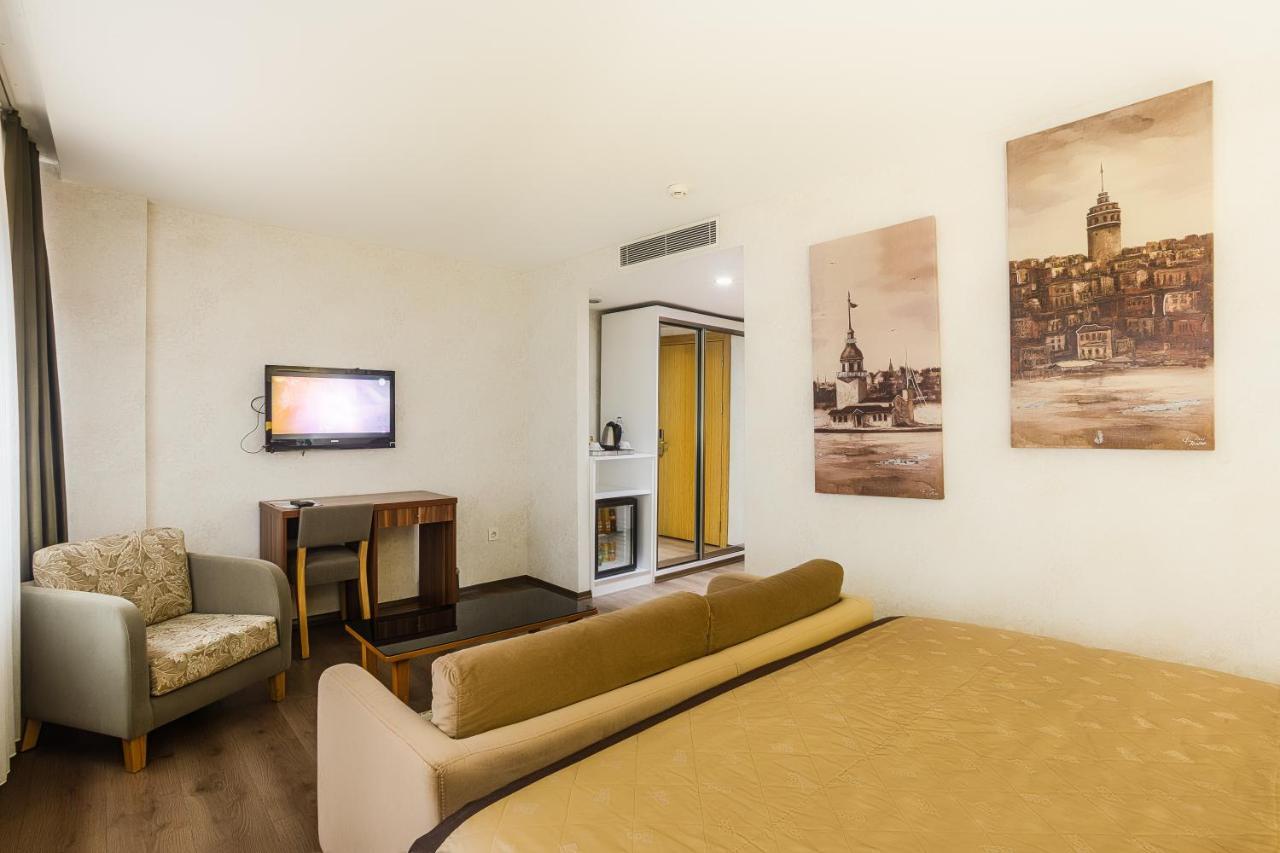 P Galata Hotel - Special Category Истанбул Екстериор снимка