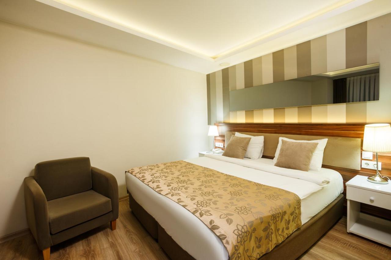 P Galata Hotel - Special Category Истанбул Екстериор снимка