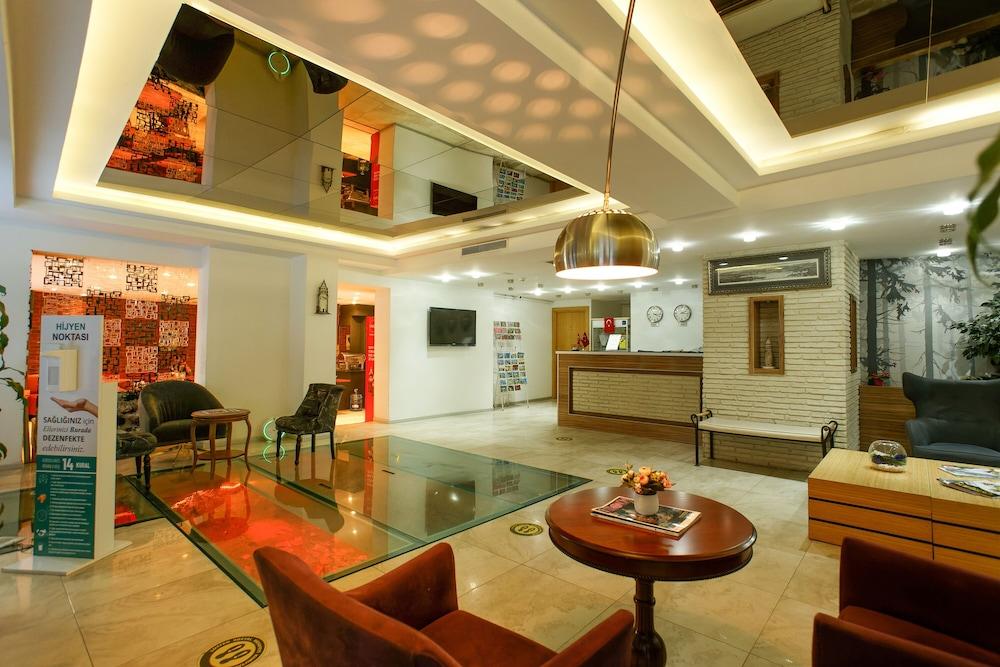 P Galata Hotel - Special Category Истанбул Екстериор снимка